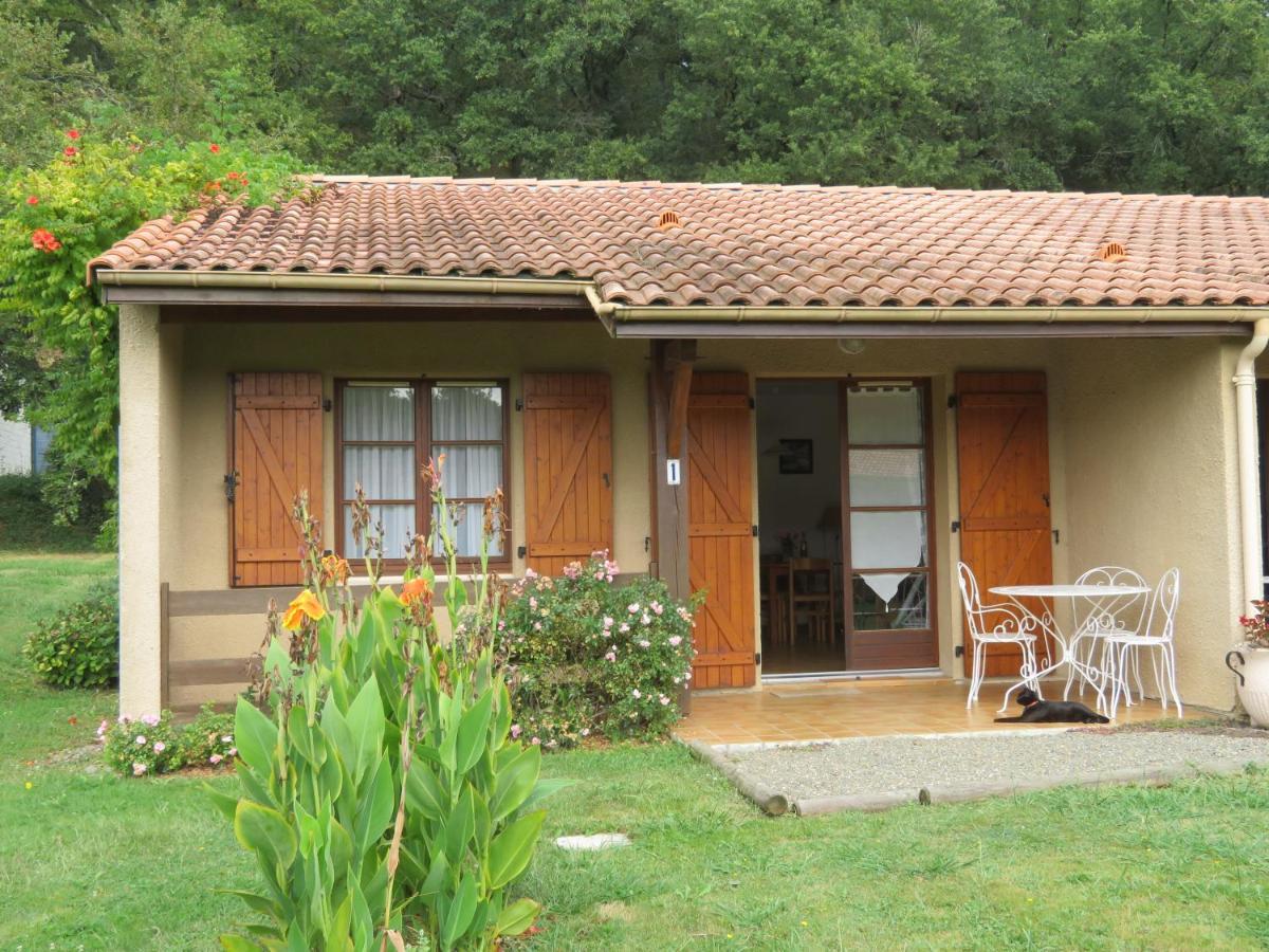 Bungalows Les Thuyas Eugenie-les-Bains Buitenkant foto